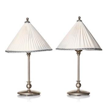 238. Harald Notini, bordslampor, ett par, Swedish Grace, modell "6908", Arvid Böhlmarks Lampfabrik, Stockholm, 1920-30-tal.