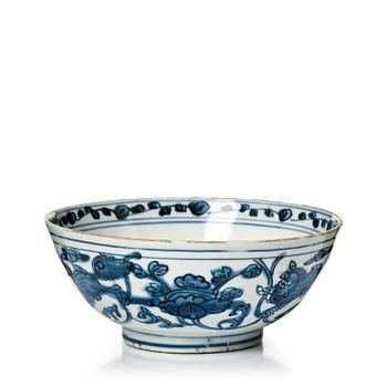 849. A blue and white bowl, Ming dynasty (1368-1644).