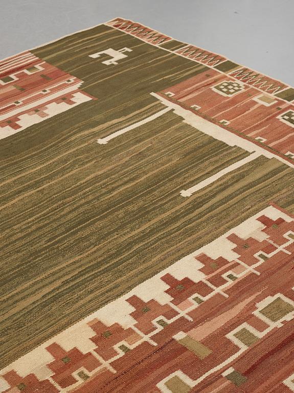 Barbro Nilsson, Matto,"Slottet", flat weave, ca 280-282 x 295,5-309,5 cm, designed by Barbro Nilsson, unsigned.