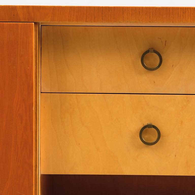 Nordiska Kompaniet, an elm veneered cabinet, Sweden, 1930s-40s.
