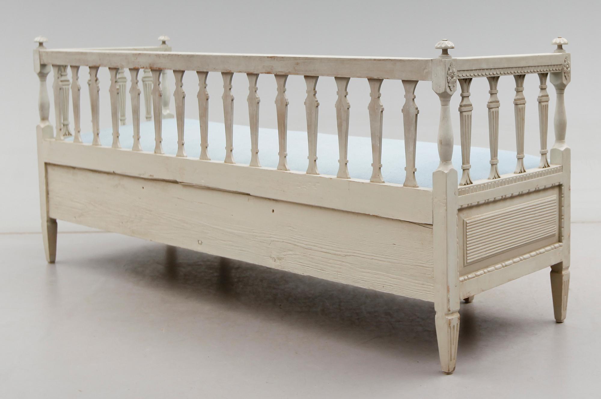 SOFFA, gustaviansk stil, 1800-tal.