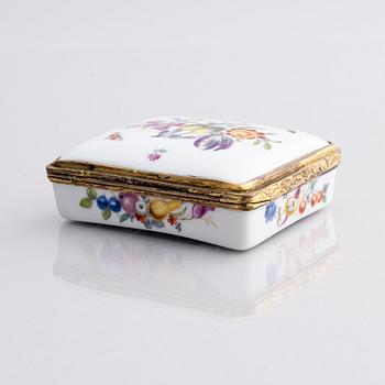Box, porcelain, Meissen style, probably Germany 19th century,