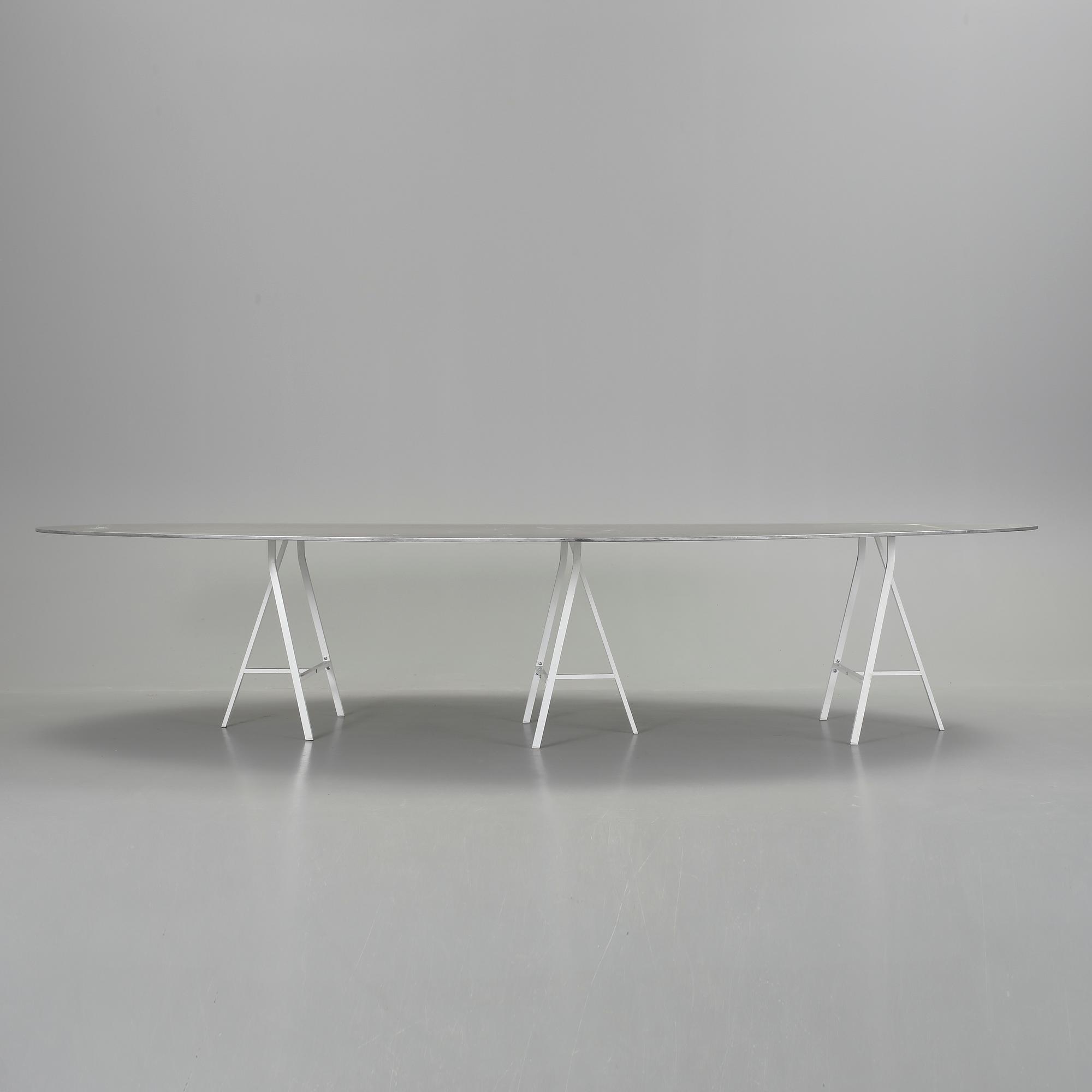 BORD, aluminium, 2000-tal.