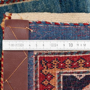 A runner carpet, Lori, ca. 292 x 93 cm.