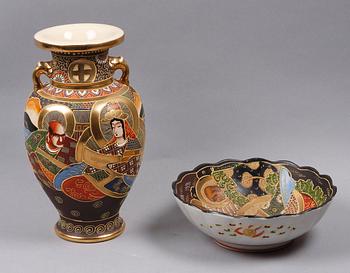 SKÅL OCH VAS, porslin, Japan. 1900-tal.