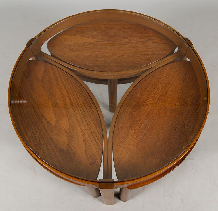 SOFFBORD, 4 del, England, 1900-talets andra hälft.