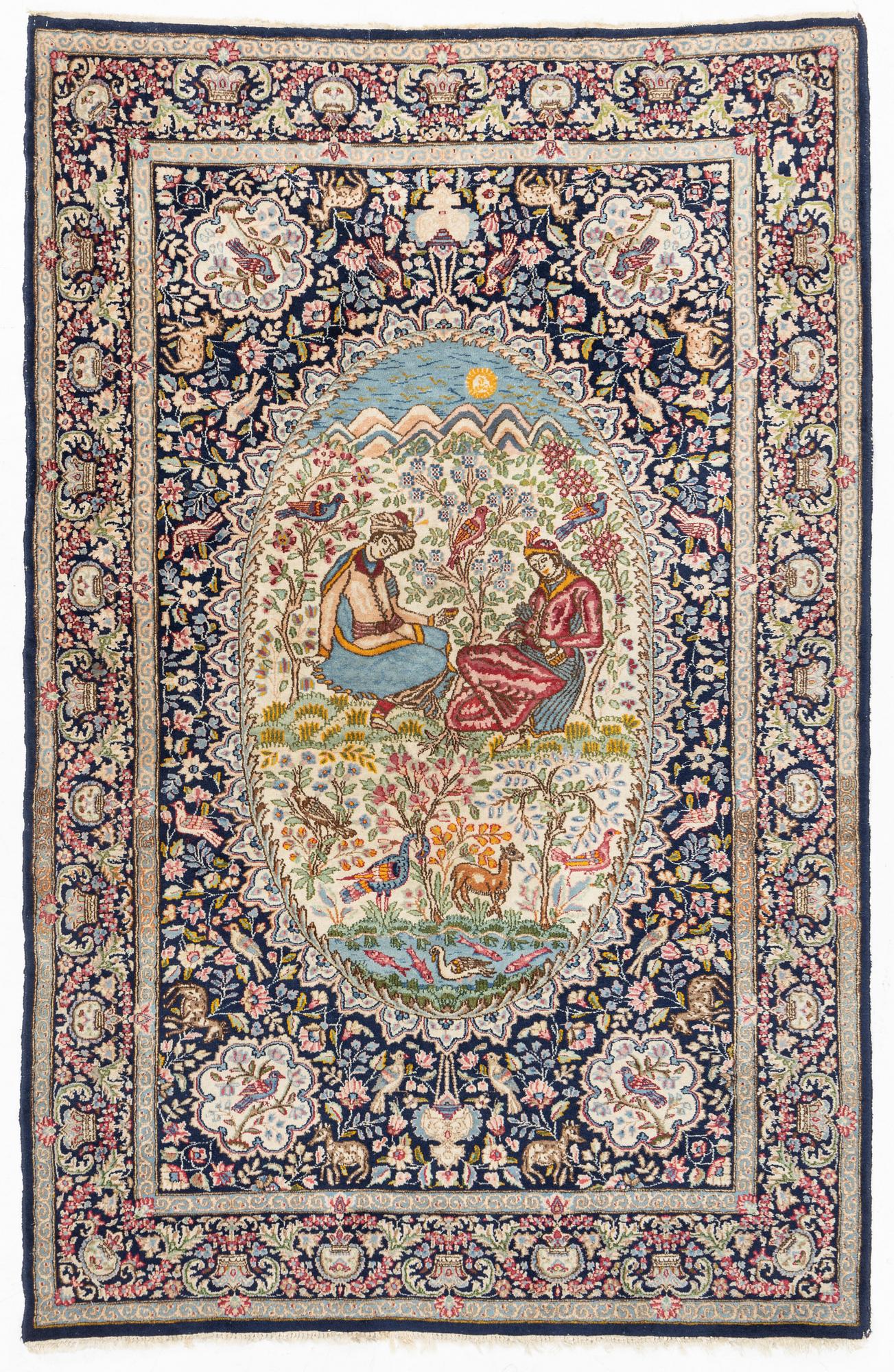 Matta, figural, semiantik Kirman, ca 240 x 154 cm.