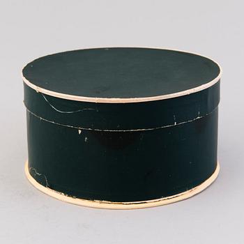 TIARA ja RINTANEULA, hopeaa. C.G. Hallbergs, Ruotsi.