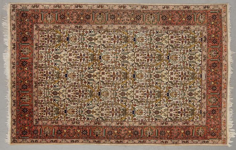 MATTA, semiantik, Täbris, ca 289 x 194 cm.