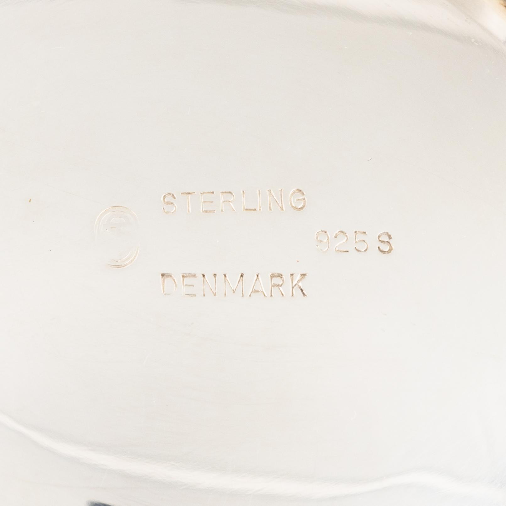 Svend Toxvaerd, kaffeservis, tre delar, sterlingsilver, Danmark, omkring 1900-talets mitt.