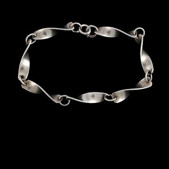 ARMLÄNK, sterlingsilver, troligtvis Arne Johansen, Roskilde, Danmark, importstämplad. Vikt 9,9 g.