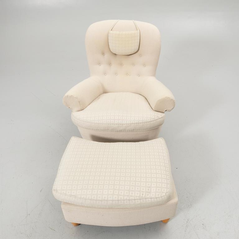 Carl Malmsten, Armchair with footstool, “Jättepaddan”, O. H. Sjögren, Tranås.