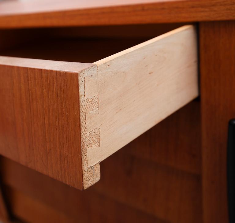 SIDEBOARD, 1900-talets andra hälft.