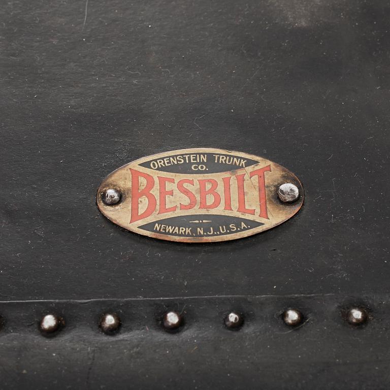 KOFFERT, Besbilt, Orenstein Trunk Company, Newark, USA.