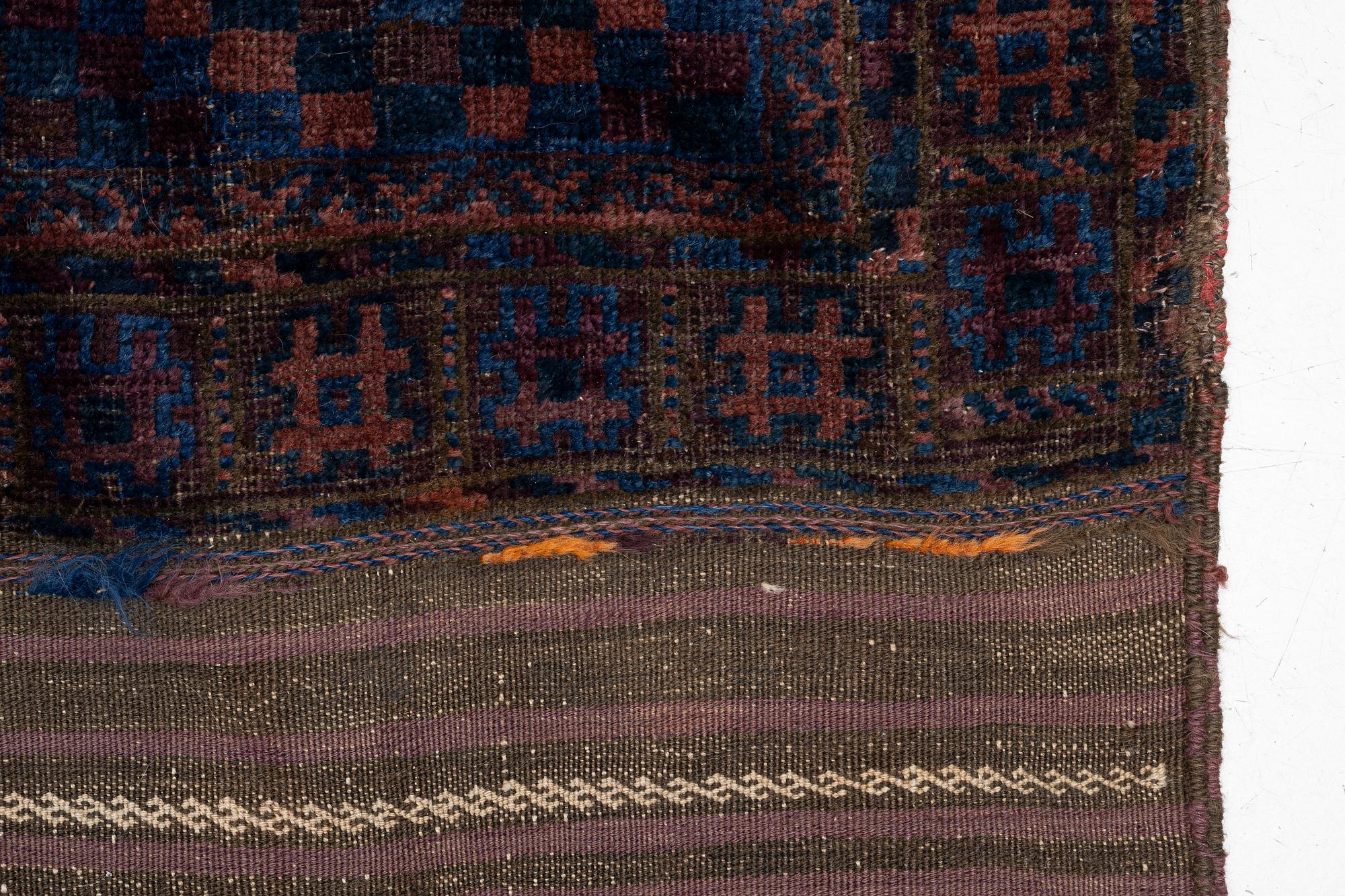 Matta, antik baluch ca 324 x 152 cm.