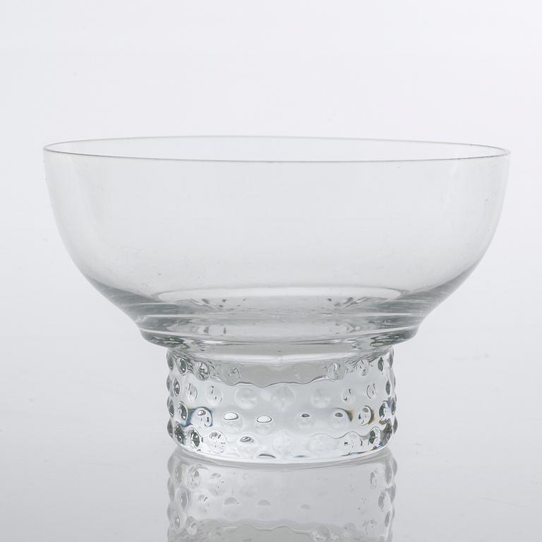 DESSERTSKÅLAR, 16 st, "Tarantella", Glimma Glasbruk, omkring 1900-talets mitt.