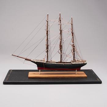 BÅTMODELL, 1900-talets mitt.