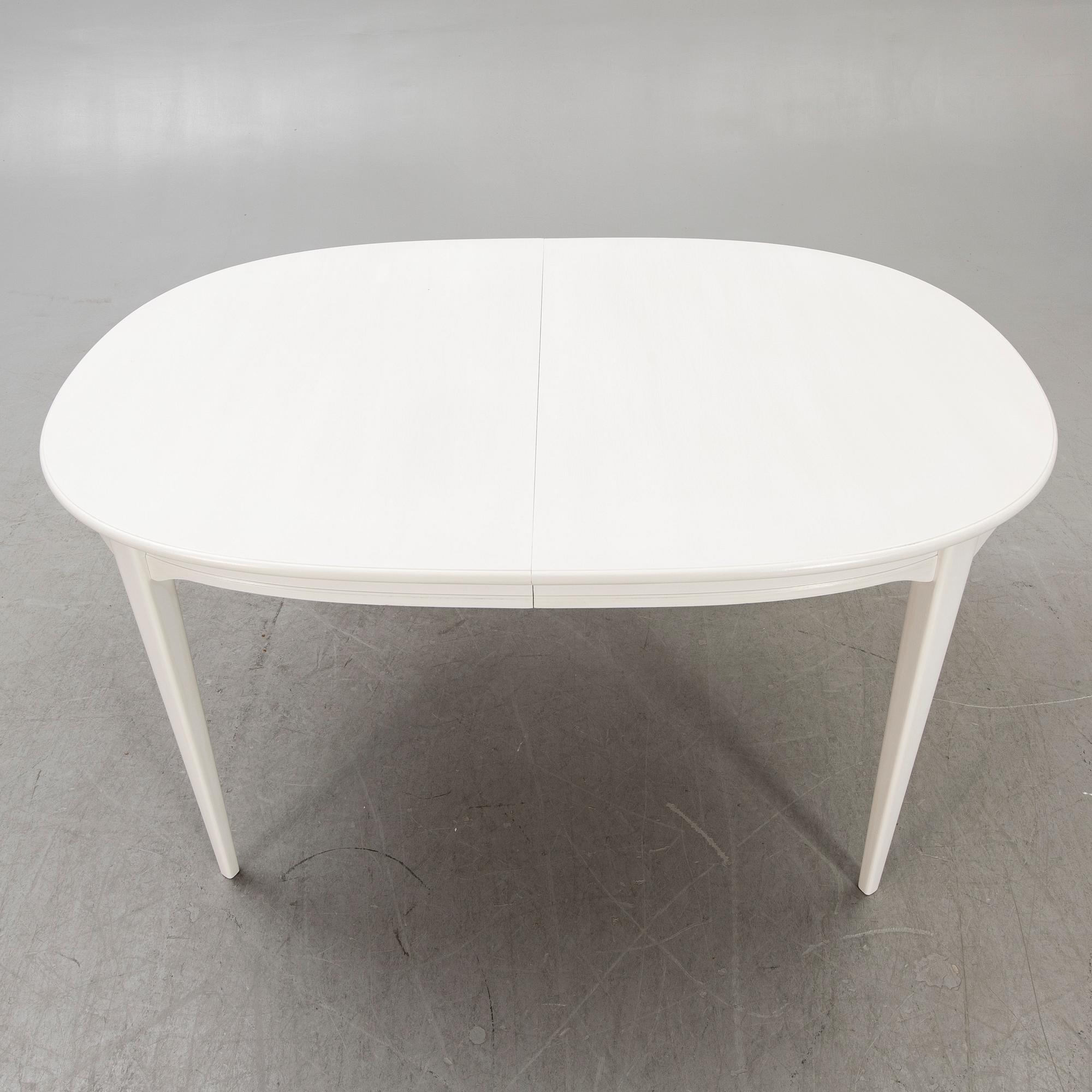 Svante Skogh matbord  "Vindö", 1960-tal.