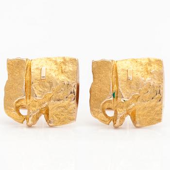 BJÖRN WECKSTRÖM, A pair of 14K gold cufflinks "Elephants". Lapponia 1969.