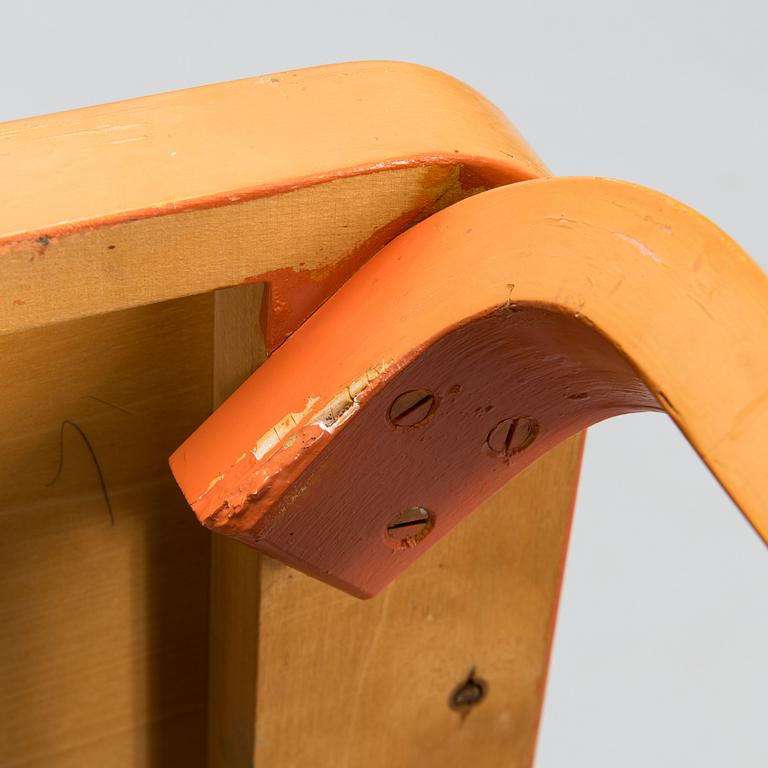 Aino Aalto, pöytä, O.Y. Huonekalu-ja Rakennustyötehdas A.B 1900-luvun puoliväli.