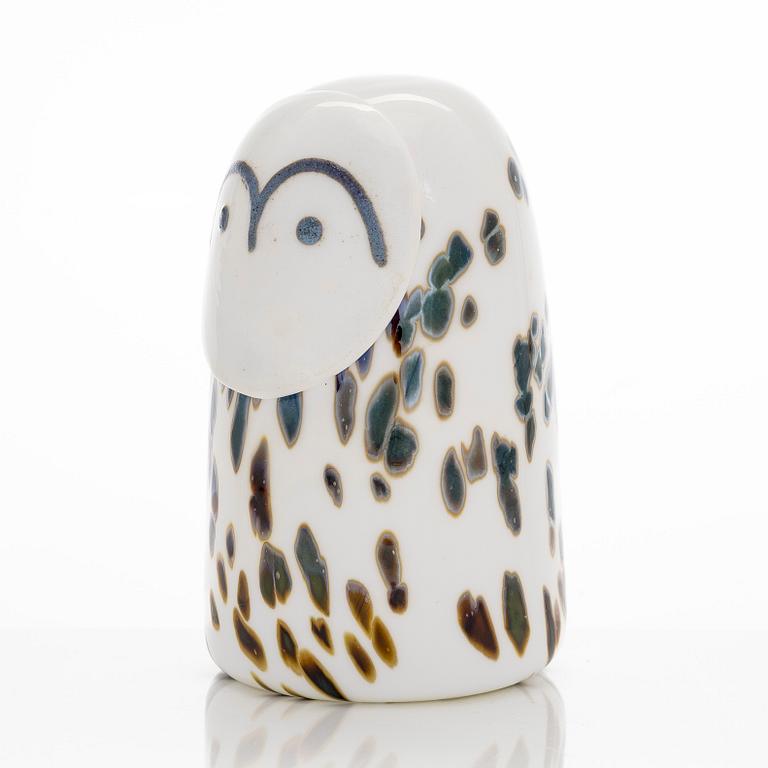Oiva Toikka, A glass bird, 'Snow Owl', signed O. Toikka Nuutajärvi.