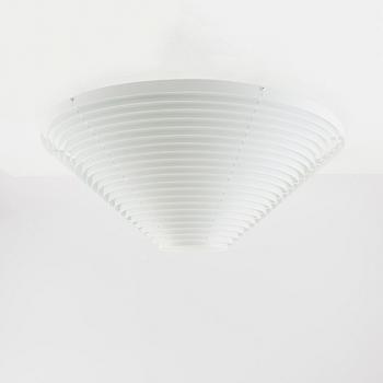 Alvar Aalto, ceiling lamp/plafond A622A Artek Finland, designed in 1953.