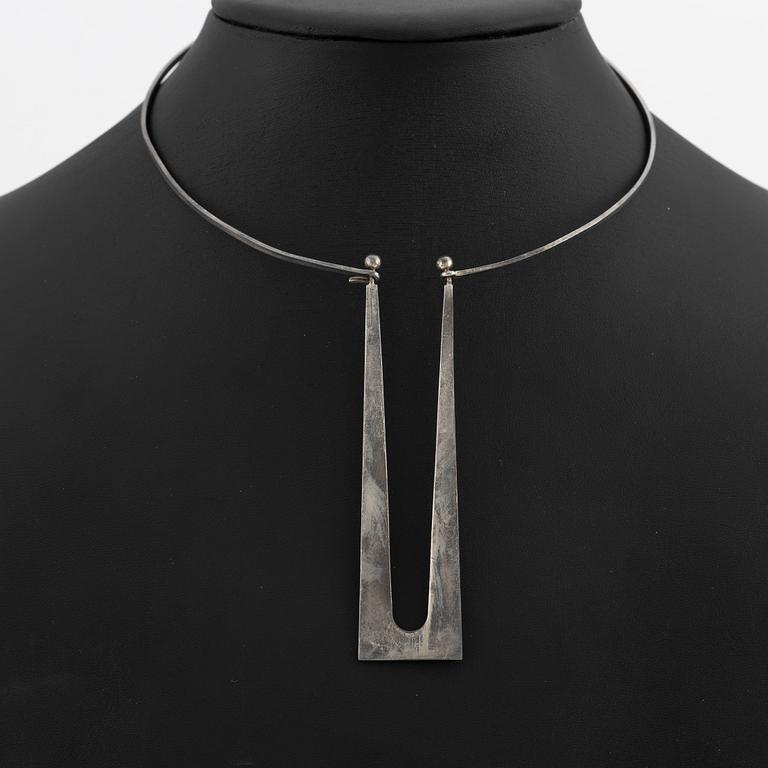 Collier, halsring, sterlingsilver, Kalevala Koru.