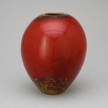 A Hans Hedberg faience vase, Biot, France.