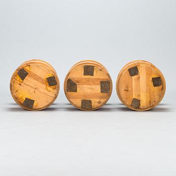 Jakkaroita 3 kpl, Pirana ky, 1960-70-luku.