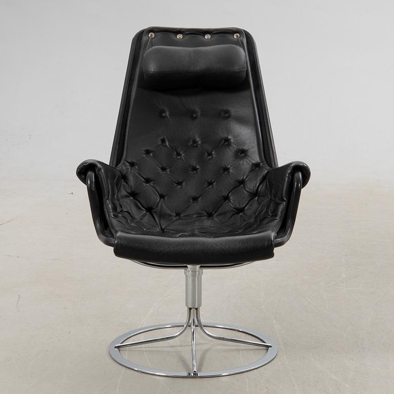 Bruno Mathsson, Swivel armchair "Jetson", DUX, 2000s.