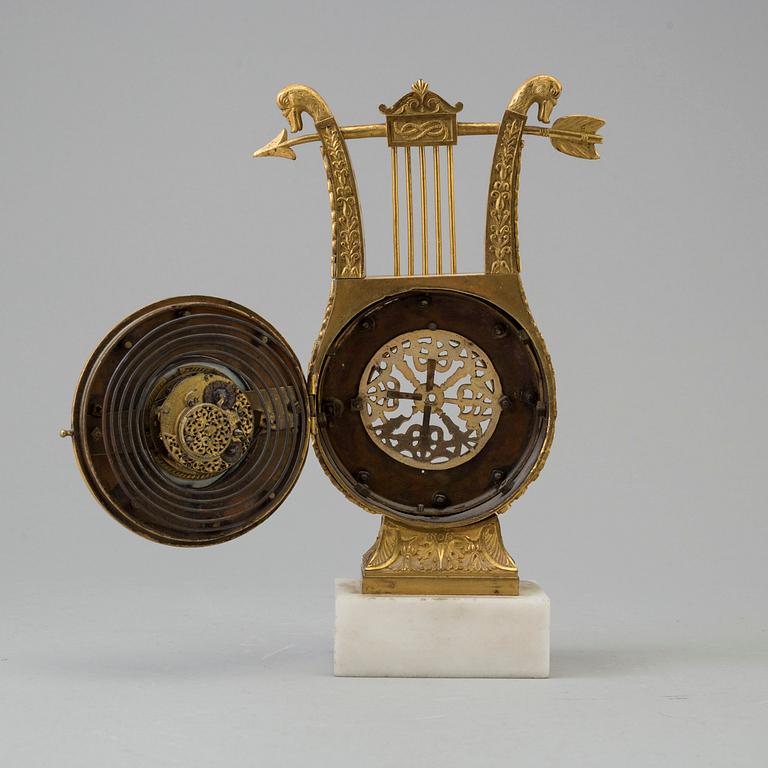 BORDSUR, empire, tidigt 1800-tal.
