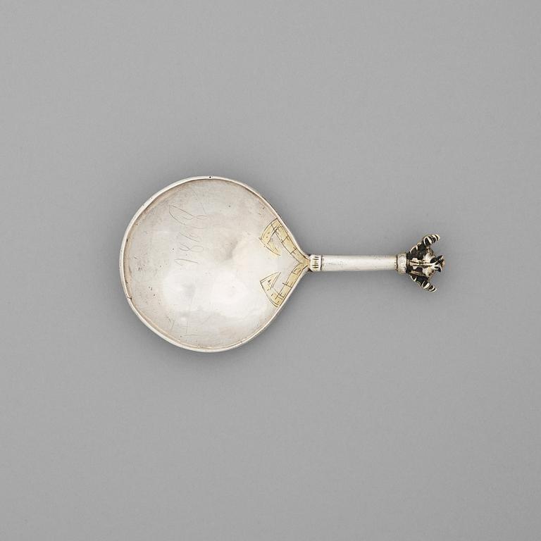 A Scandinavian 16th century parcel-gilt spoon, unidentified mark.