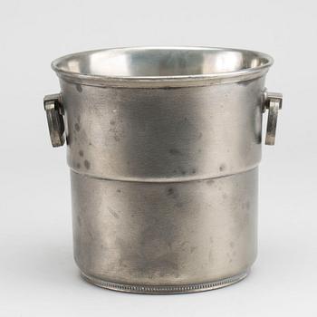 ARNE KARLSSON vinkylare, tenn 1993 för KTS (AB Koppar & Tennsmide) Göteborg.