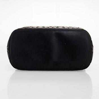 Givenchy, a 'Star Perforated Antigona Shopper' bag.
