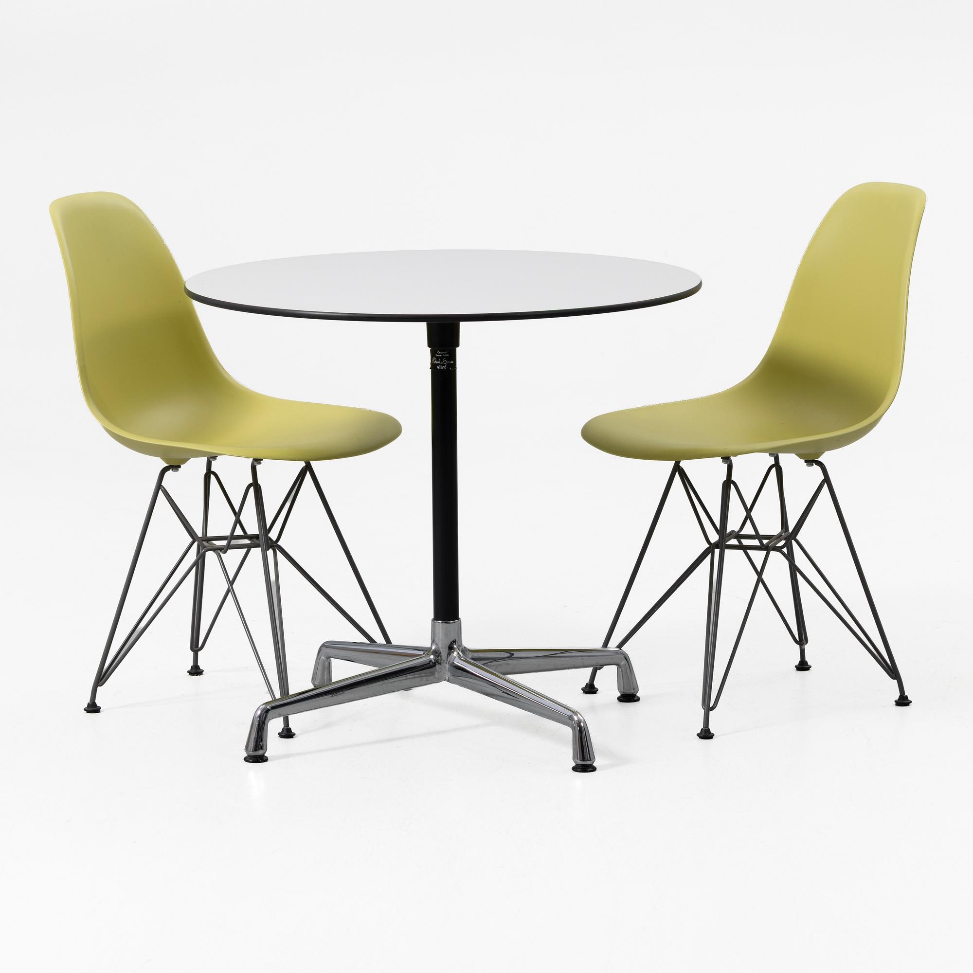 Charles & Ray Eames, Bord samt stolar, DSR Plastic Chairs, Vitra, 2000-tal.