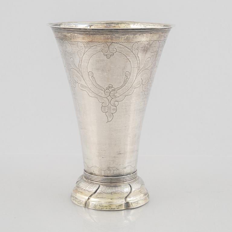 A Swedish 18th century parcel-gilt silver beaker, marks of Carl Fredrik Seseman, Arboga 1799.