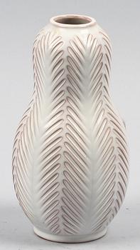 VASER, 2 st. Fajans, Anna-Lisa Thomsson, Upsala-Ekeby.