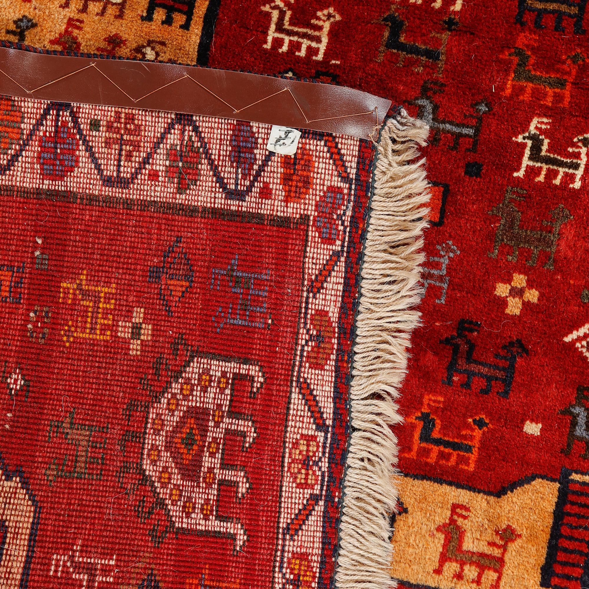 MATTA, Gashgai, sent 1900-tal, 150x110 cm.