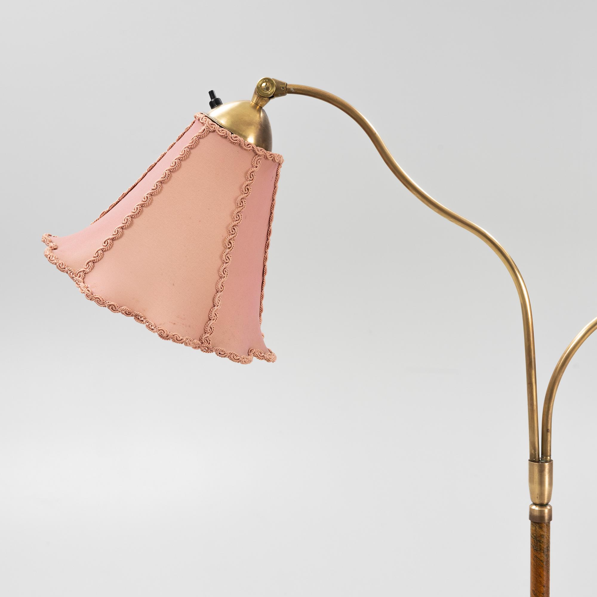 A 1930-40s floor lamp.