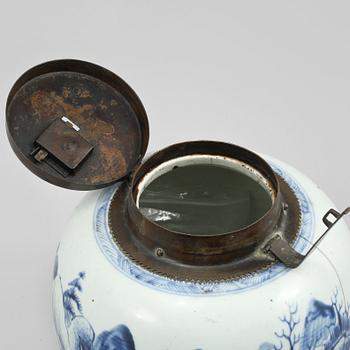 BOJAN, porslin, Kina, 1800-tal.
