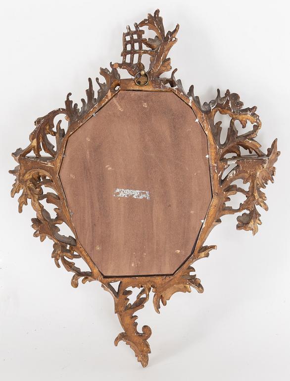 SPEGEL. Rokokostil, möjligen Italien, 1900-talets början.