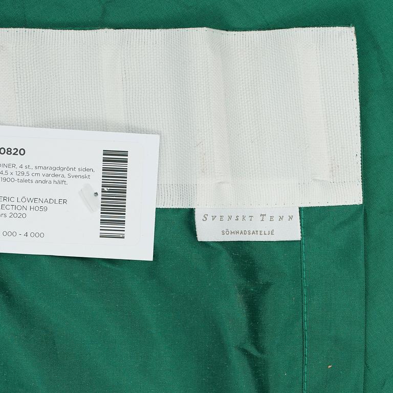 CURTAINS, 4 pcs., emerald green silk, ca 304,5 x 129,5 cm each, Svenskt Tenn, the second half of the 20th century.