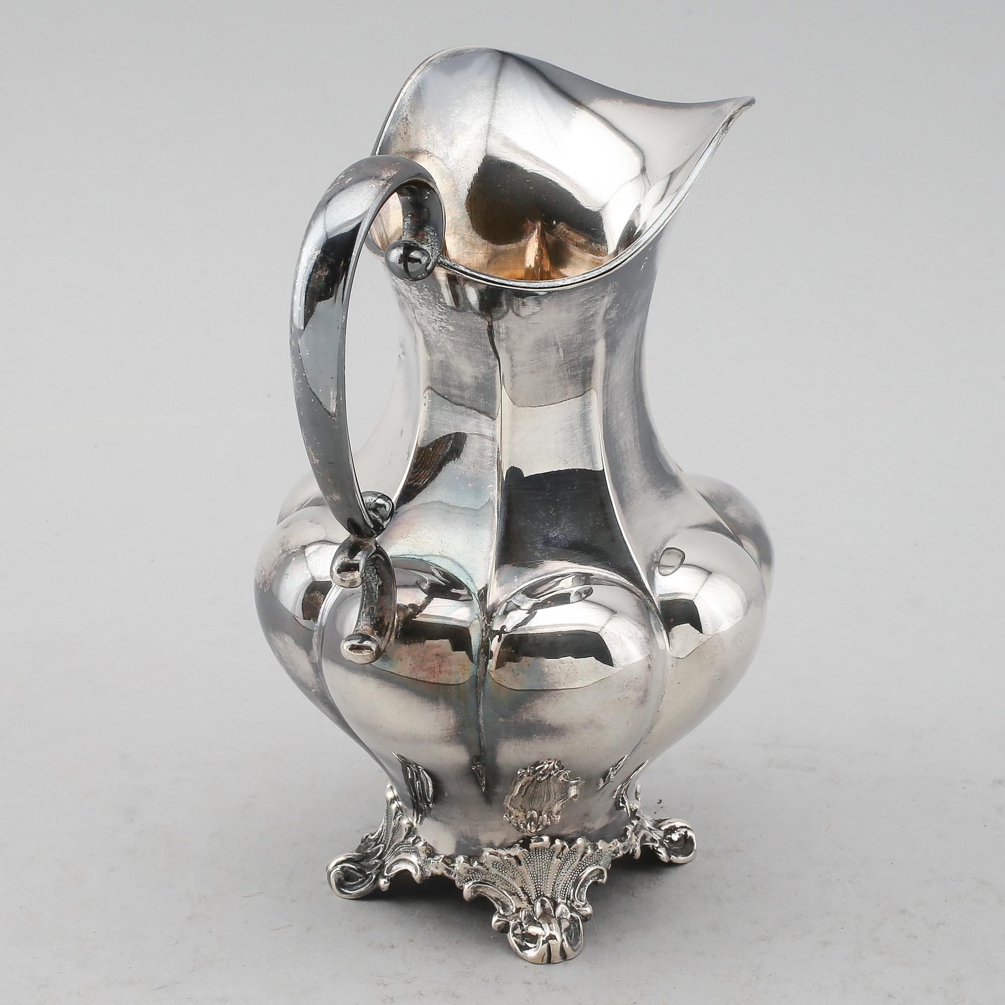 GRÄDDKANNA, silver, AG Dufwa, Stockholm 1910. Vikt ca 313 gram.