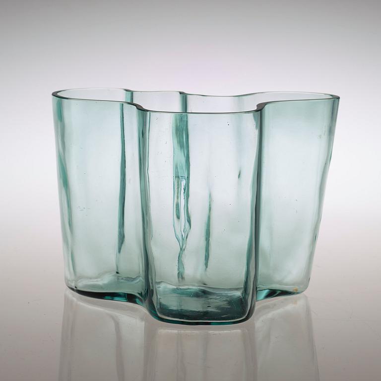 An Alvar Aalto moulded glass vase, Karhula, Finland 1937, model 9750.