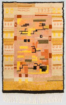 A Finnish long pile rya rug. Ca 175 x 120 cm.