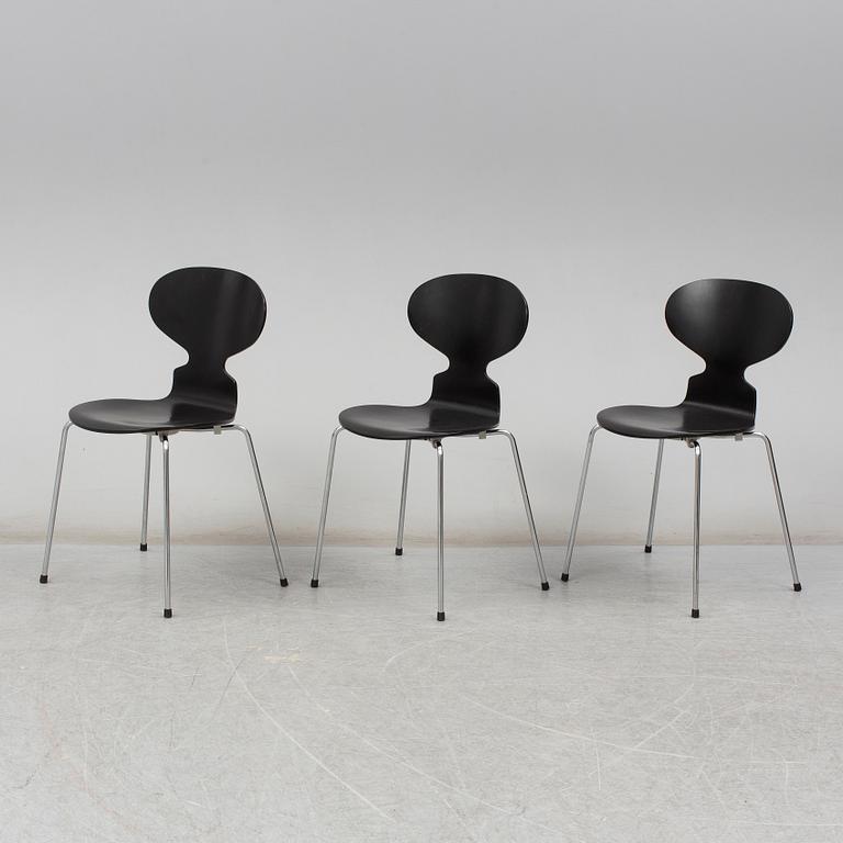 ARNE JACOBSEN, stolar, 3 st, "Myran", Fritz Hansen Danmark, 2005.