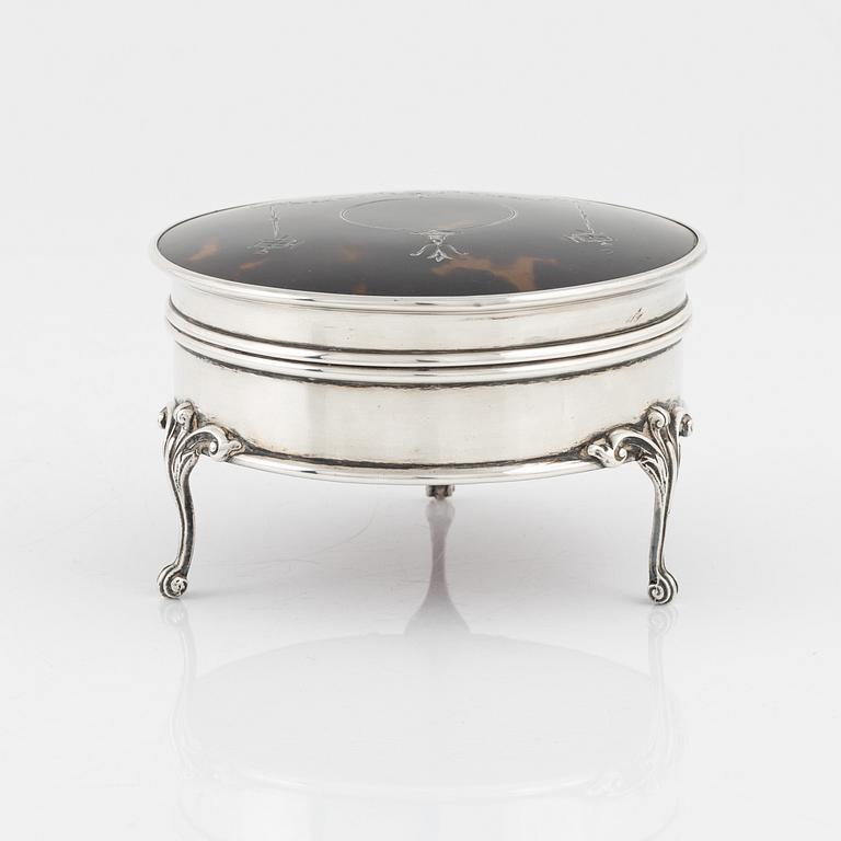 An English silver and tortoiseshell jewellery box, marks of Charles & Richard Comyns, London 1919,
