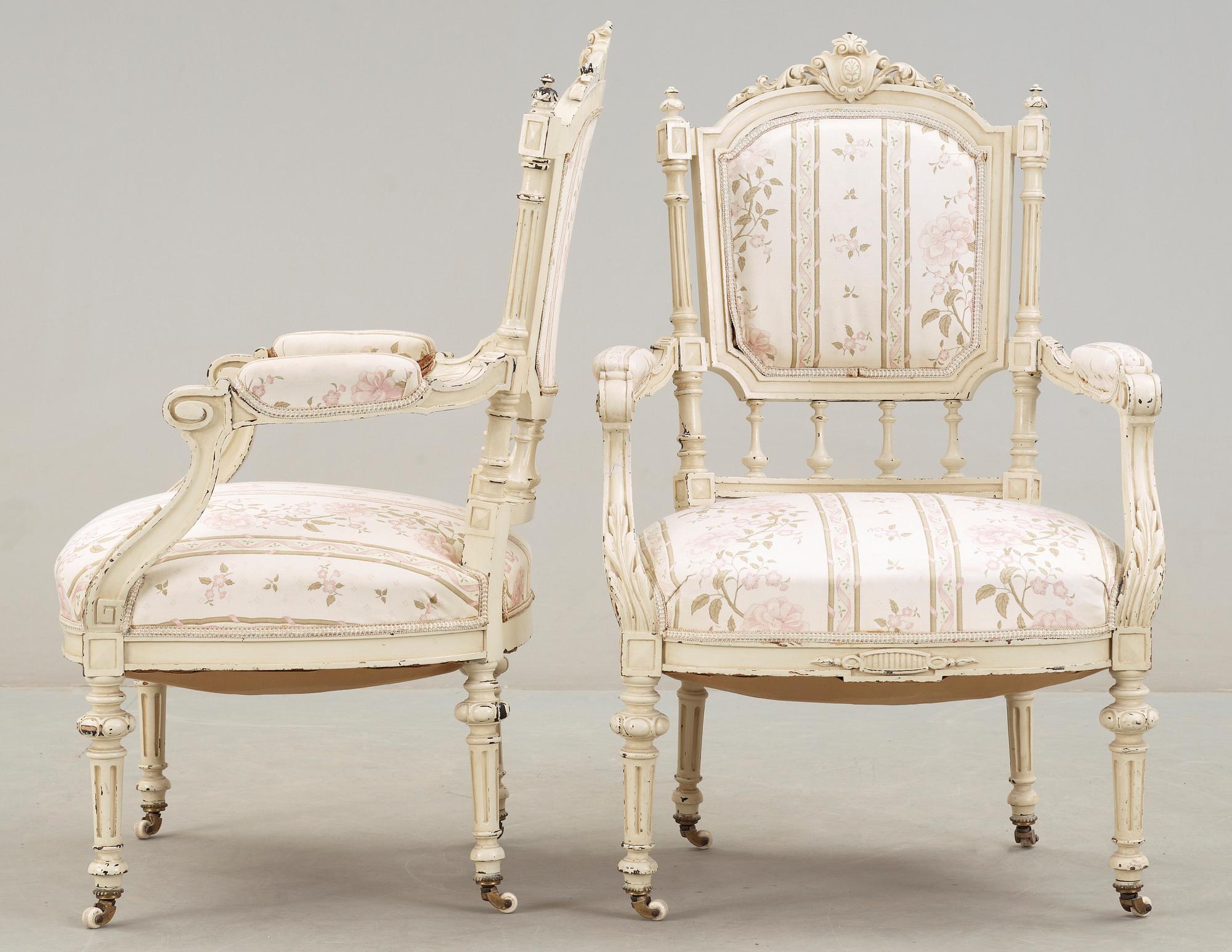 KARMSTOLAR, ett par, nyrenässans, 1800-talets slut.