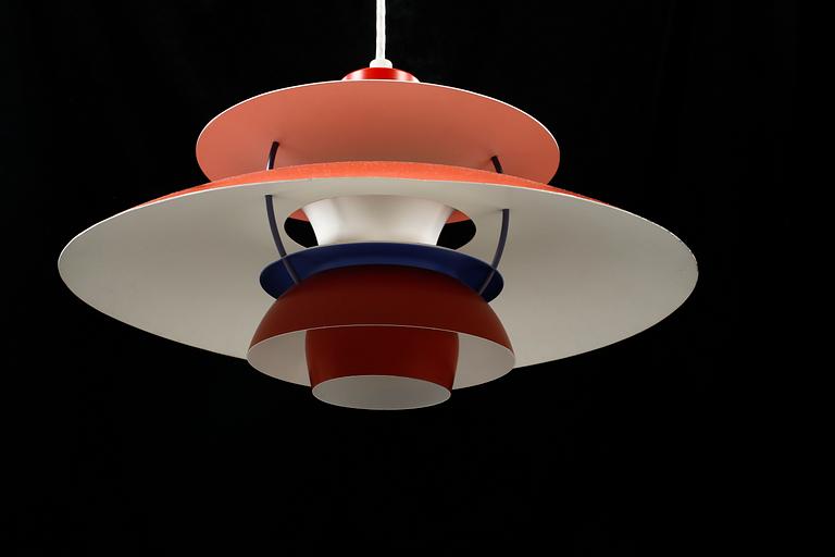 A ceiling lamp named "PH-5", designed by Poul Henningsen for Louis Poulsen, height ca 30 cm.