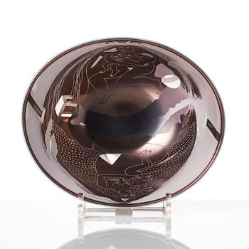 Ann Wolff, 'Jungfrau Zart', an etched and engraved glass bowl, Stenhytta Glasstudio, Transjö, Sweden 1979-83.